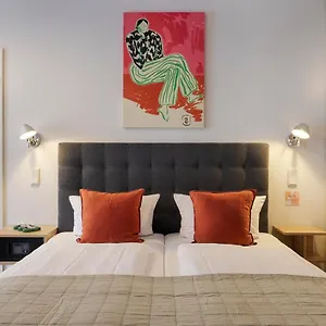 Hotel Zur Stadt Mainz In Wuerzburger Innenstadt, Würzburg